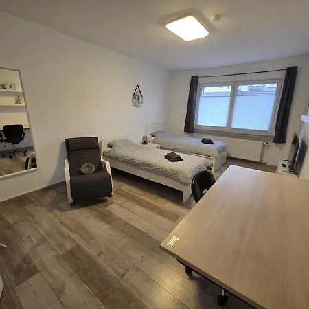 Einzelzimmer Fuer Bis Zu 2 Personen - 4 Og Ντούισμπουργκ